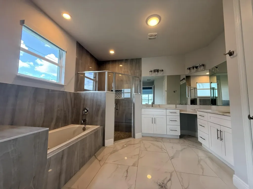 5673 NW Whitecap Road Port St Lucie FL 34986