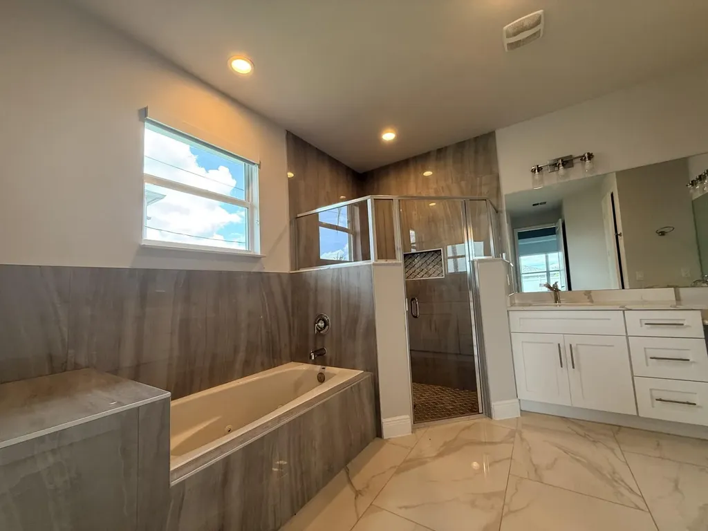 5673 NW Whitecap Road Port St Lucie FL 34986