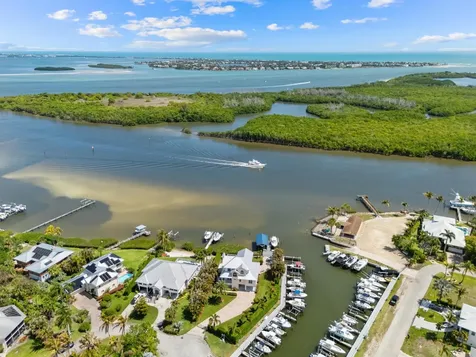 5675 SE Orange Street Stuart FL 34997