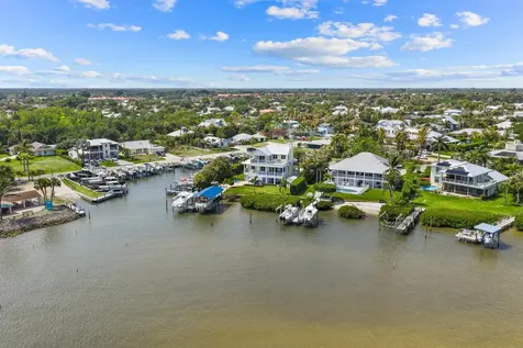 5675 SE Orange Street Stuart FL 34997