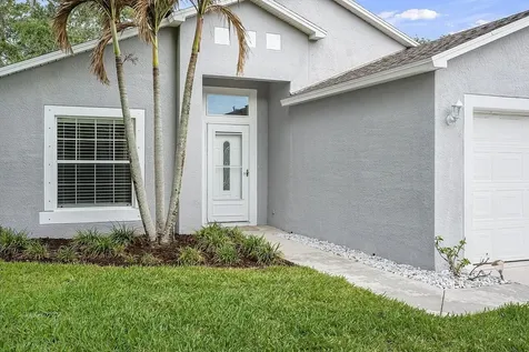 966 E 13th Square Vero Beach FL 32960