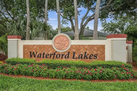 966 E 13th Square Vero Beach FL 32960