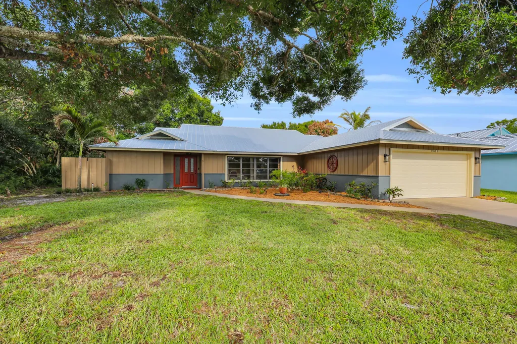 2311 SE Bowie Street Port St Lucie FL 34952