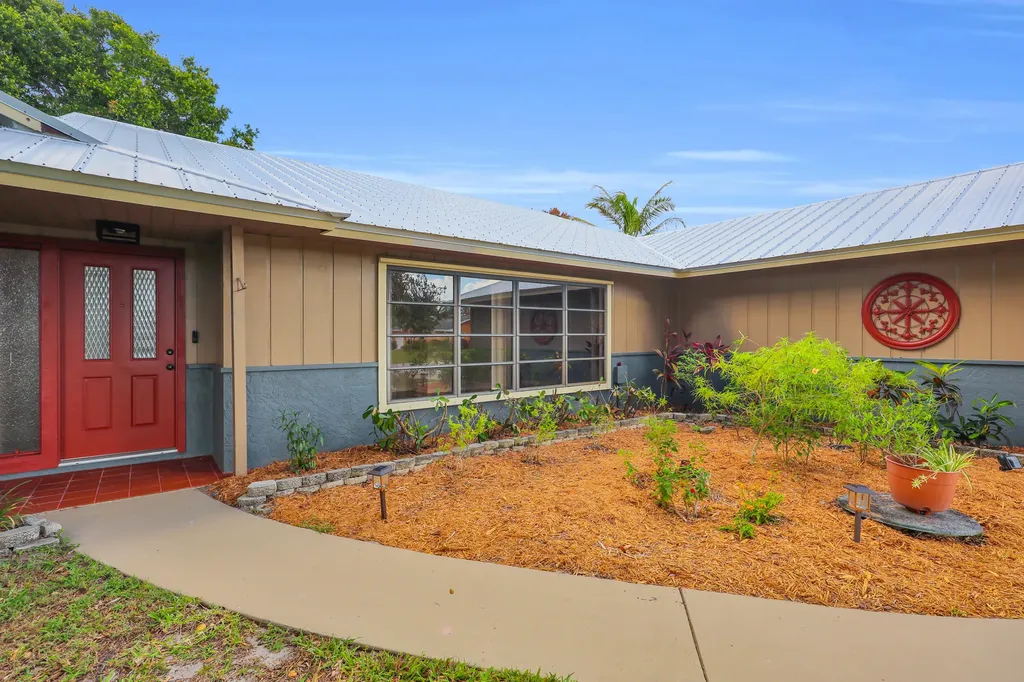 2311 SE Bowie Street Port St Lucie FL 34952