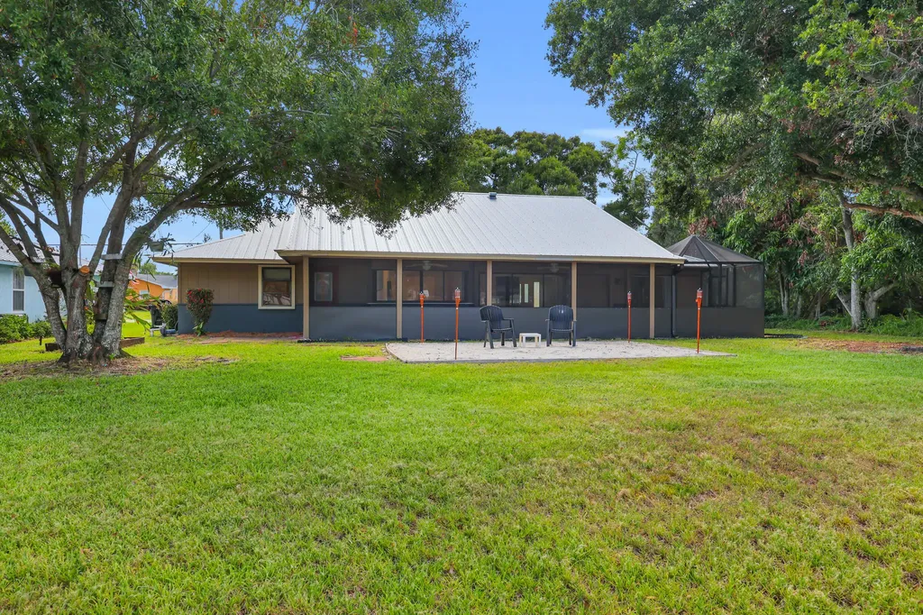 2311 SE Bowie Street Port St Lucie FL 34952
