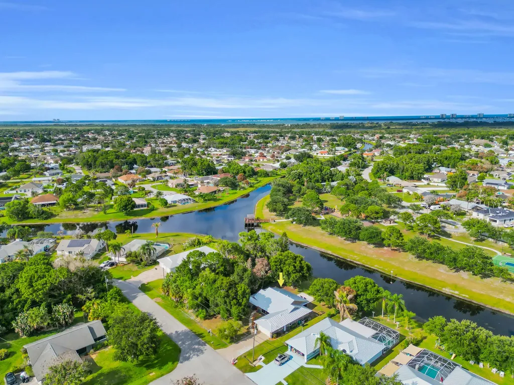 2311 SE Bowie Street Port St Lucie FL 34952
