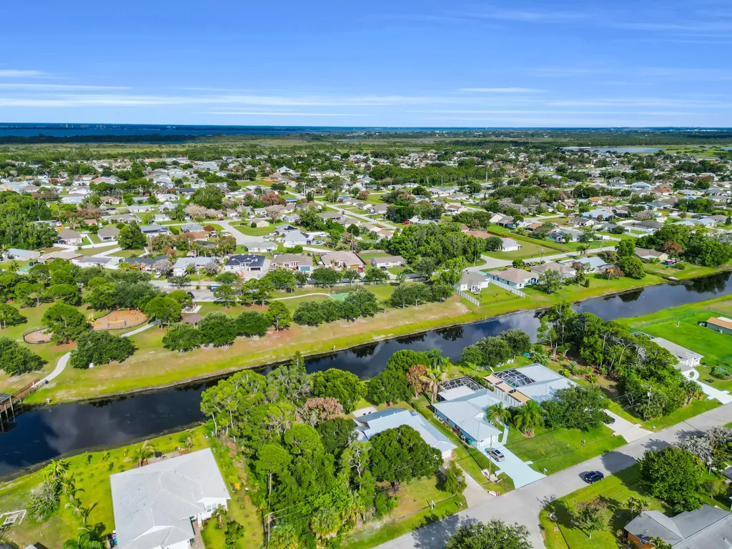 2311 SE Bowie Street Port St Lucie FL 34952