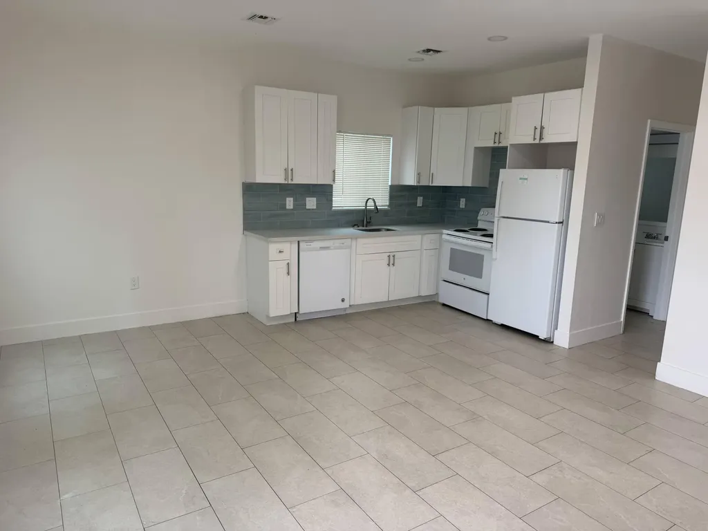 2604 NW 20th Street Fort Lauderdale FL 33311