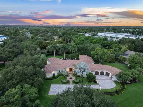 2825 Hackney Road Weston FL 33331