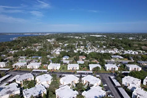 1310 NE 14th Court Jensen Beach FL 34957