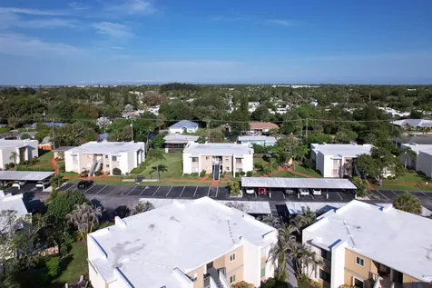 1310 NE 14th Court Jensen Beach FL 34957