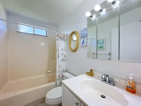 1310 NE 14th Court Jensen Beach FL 34957