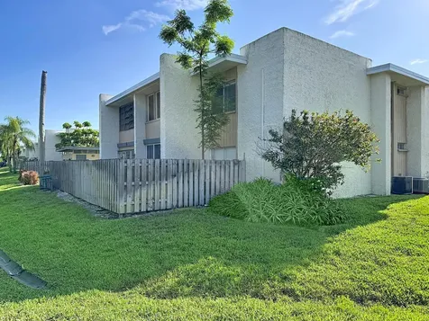 1310 NE 14th Court Jensen Beach FL 34957