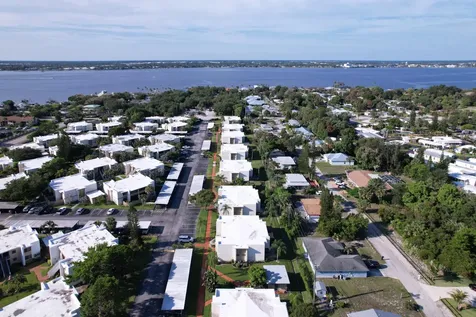 1310 NE 14th Court Jensen Beach FL 34957