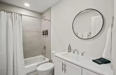 1547 W 26th Court Riviera Beach FL 33404