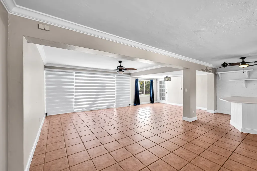 901 SE 12th Avenue Deerfield Beach FL 33441