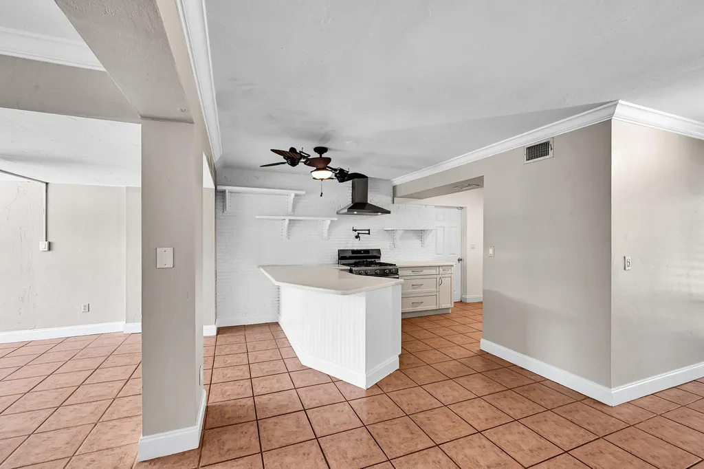 901 SE 12th Avenue Deerfield Beach FL 33441