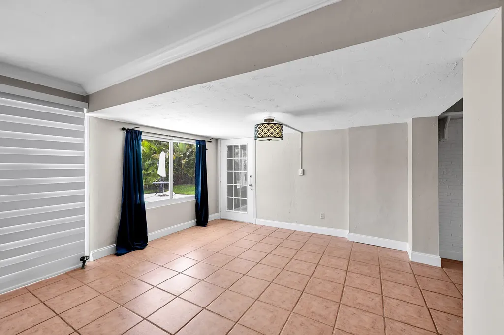 901 SE 12th Avenue Deerfield Beach FL 33441