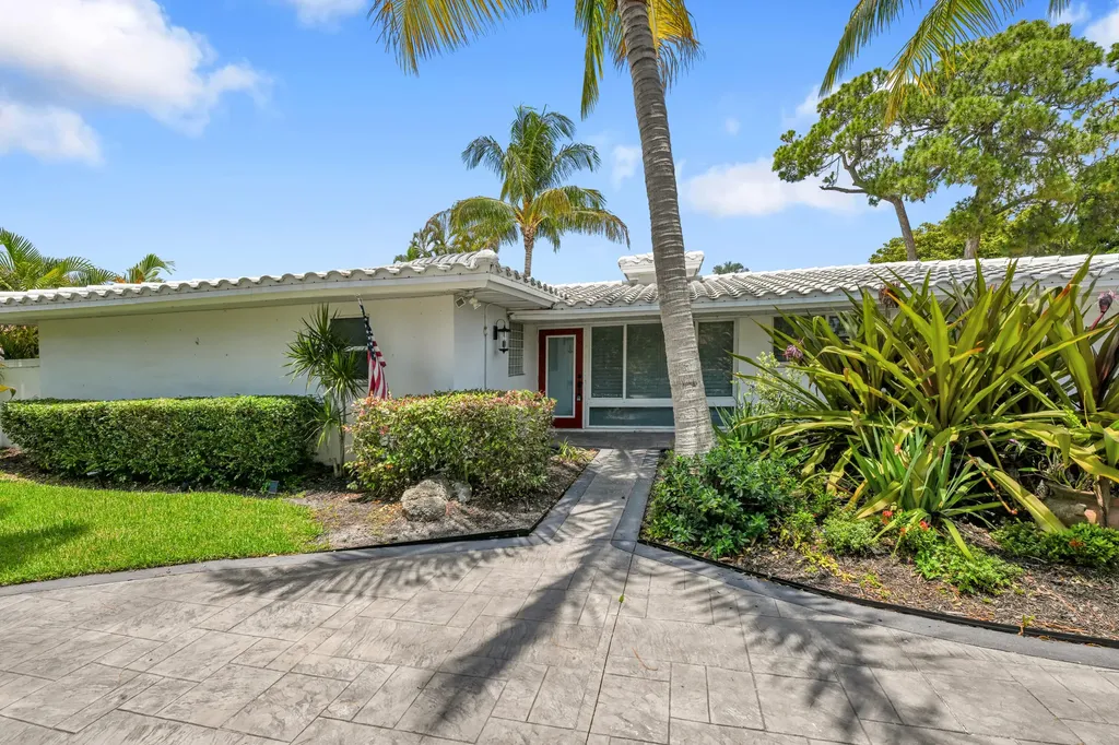 901 SE 12th Avenue Deerfield Beach FL 33441