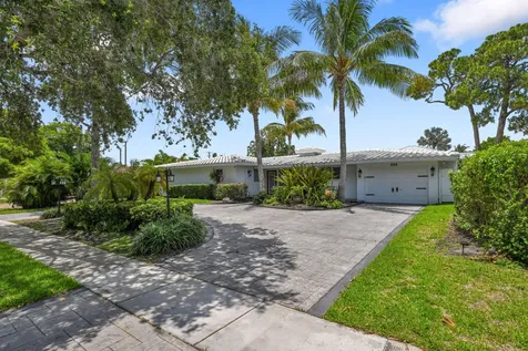901 SE 12th Avenue Deerfield Beach FL 33441