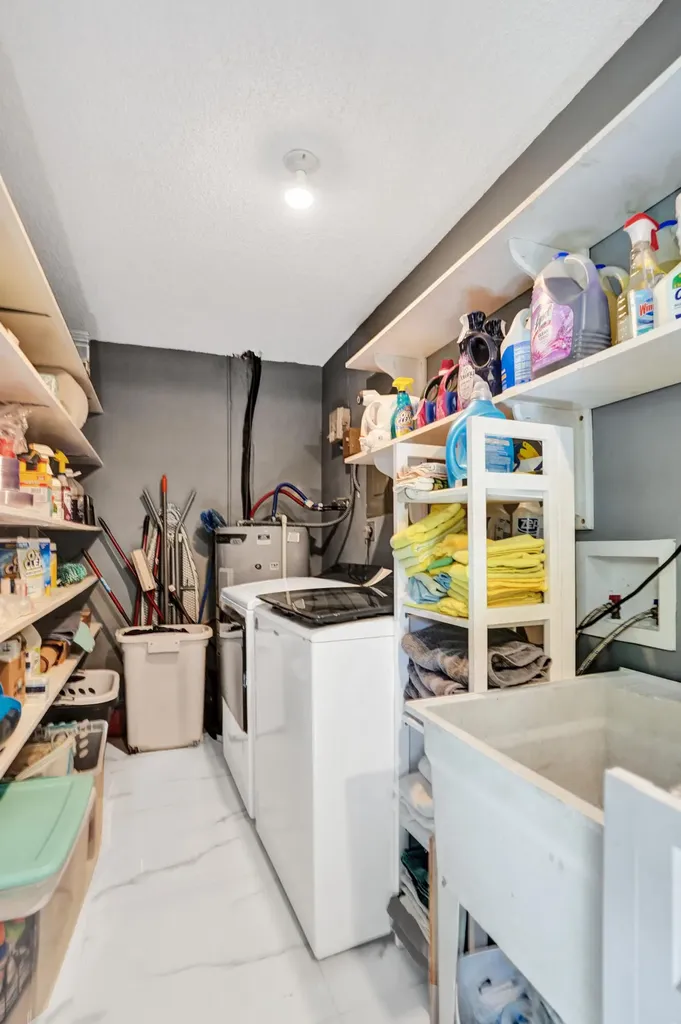 307 SE 14th Place Deerfield Beach FL 33441