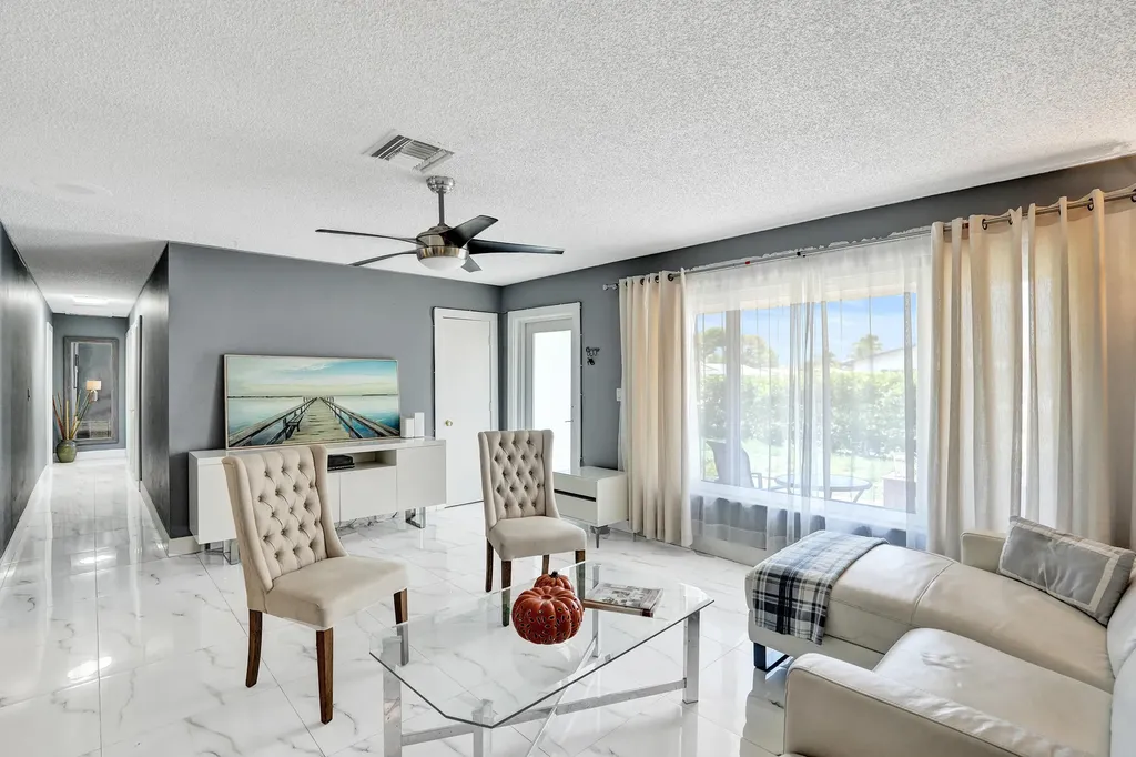 307 SE 14th Place Deerfield Beach FL 33441