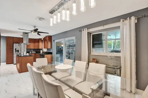 307 SE 14th Place Deerfield Beach FL 33441