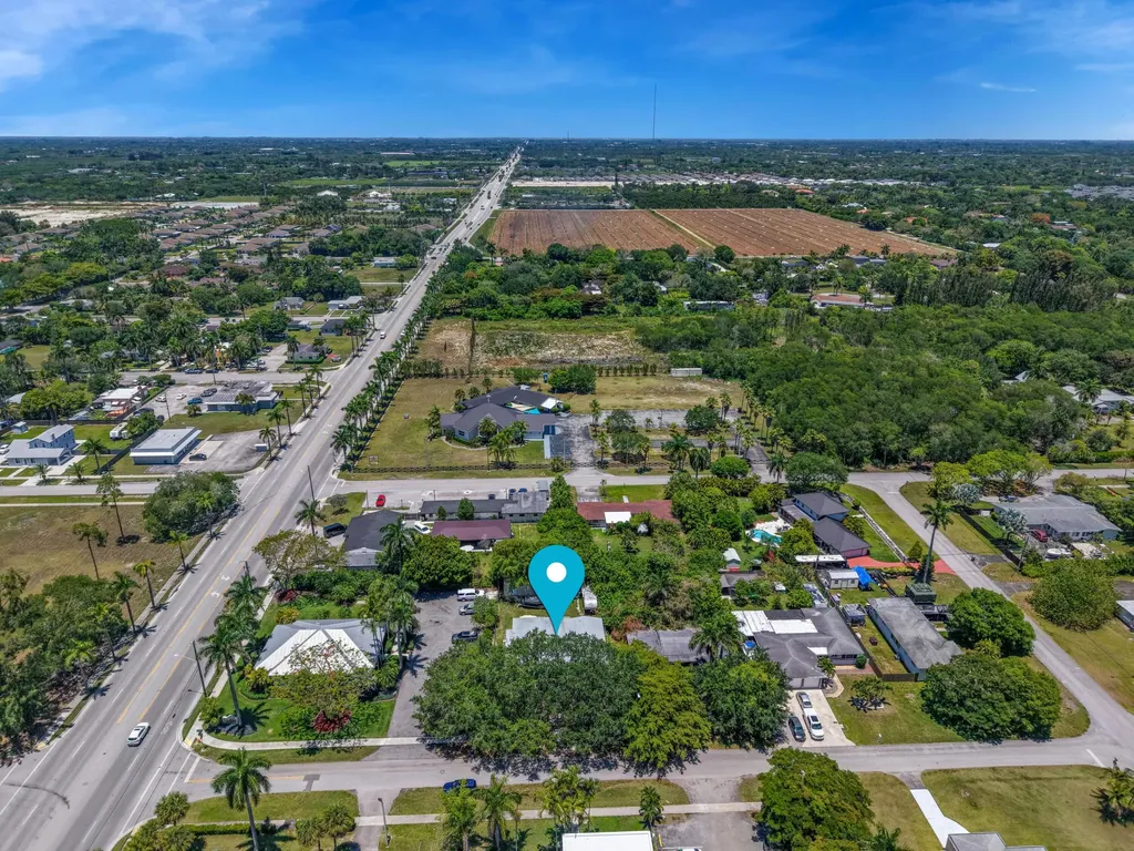 27 NE 18th Street Homestead FL 33030