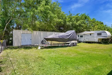 27 NE 18th Street Homestead FL 33030