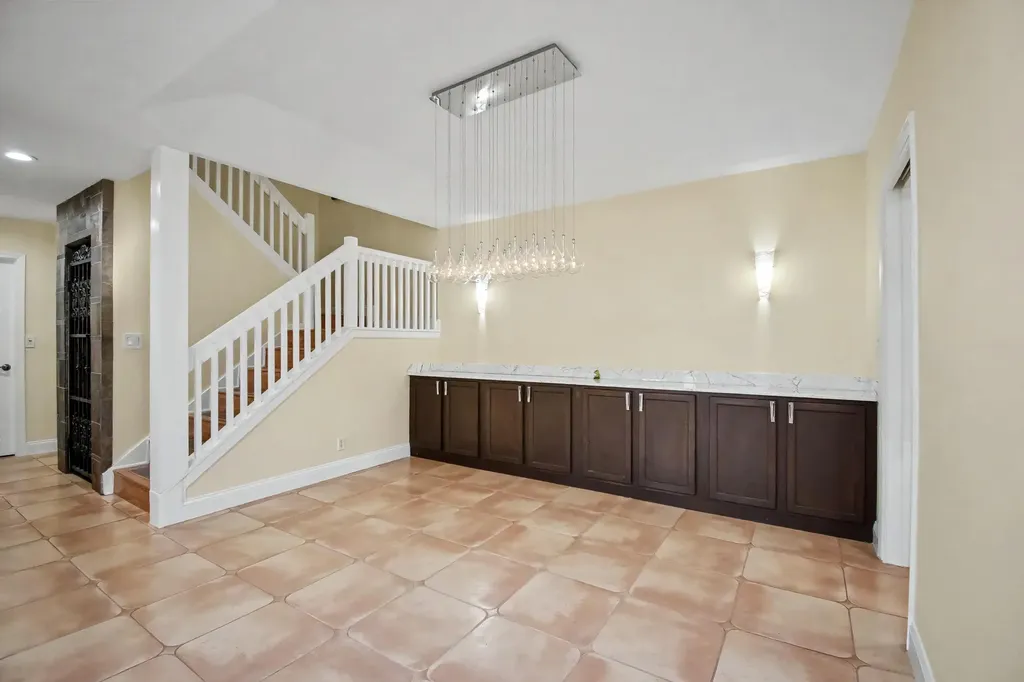 21718 Club Villa Terrace Boca Raton FL 33433