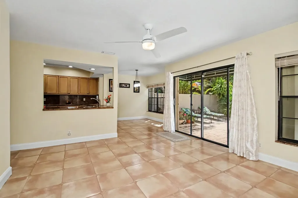21718 Club Villa Terrace Boca Raton FL 33433