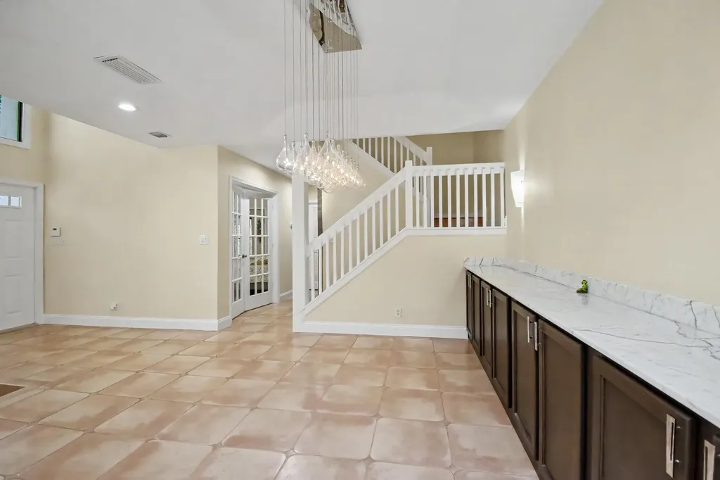 21718 Club Villa Terrace Boca Raton FL 33433