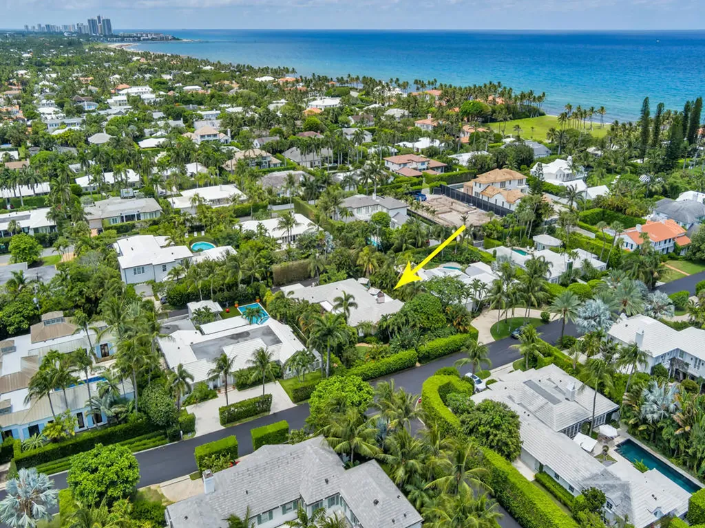 243 Garden Road Palm Beach FL 33480