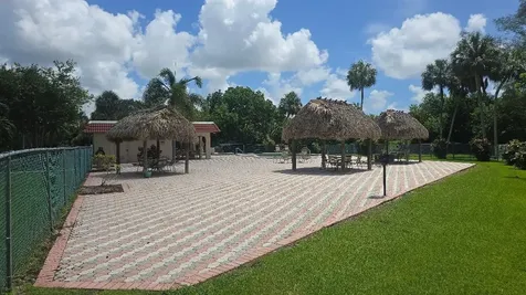 3251 Holiday Springs Boulevard Margate FL 33063