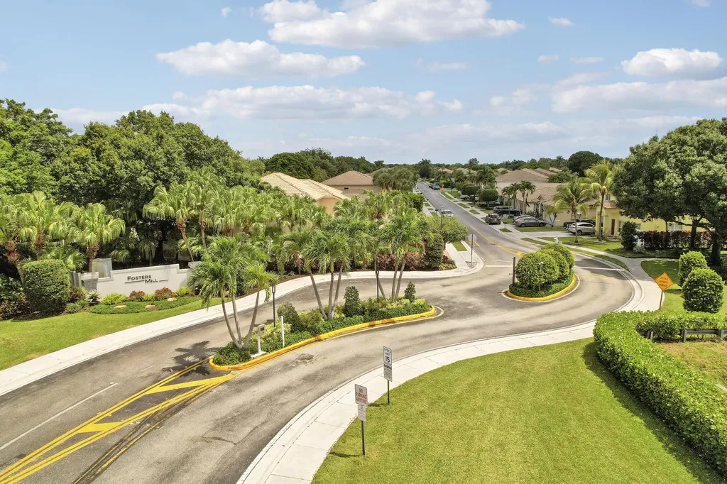 1017 Fosters Mill Road Boynton Beach FL 33436