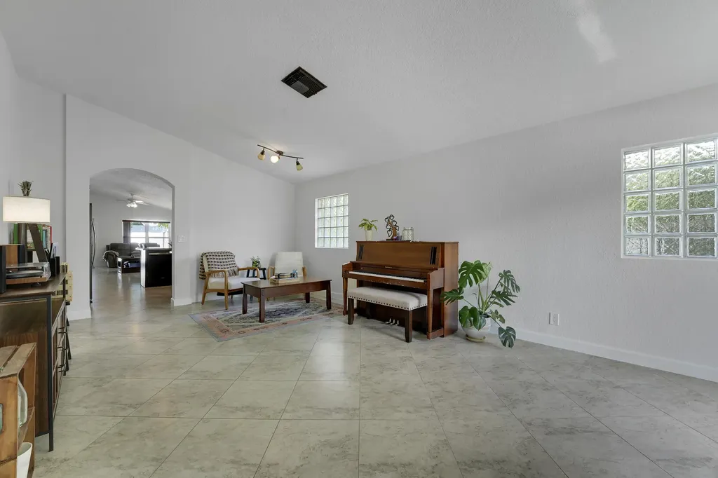 1017 Fosters Mill Road Boynton Beach FL 33436