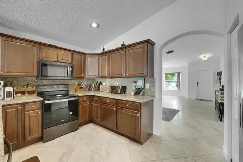 1017 Fosters Mill Road Boynton Beach FL 33436