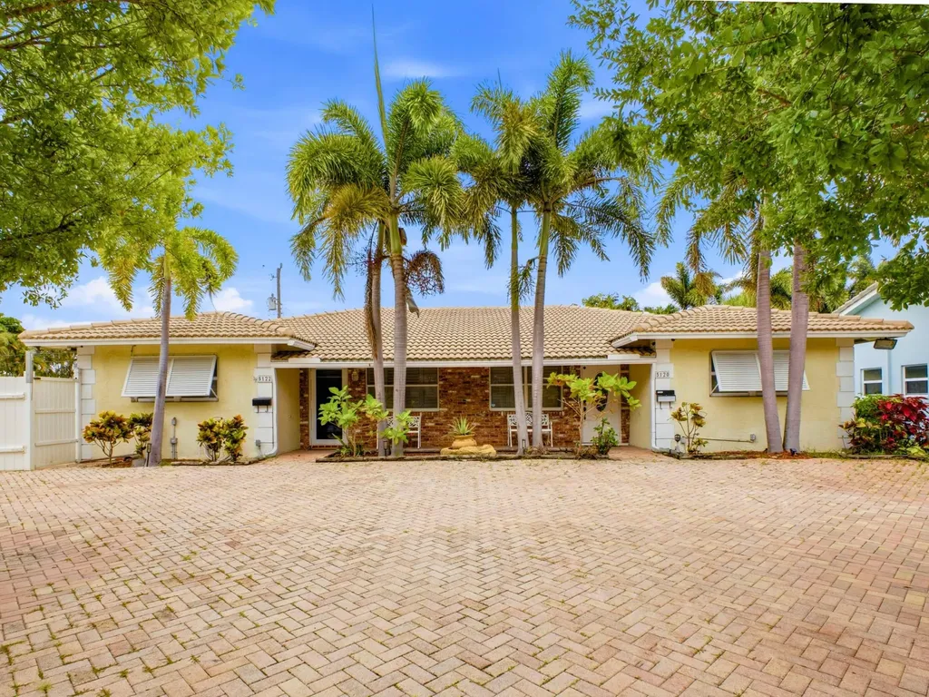 5120 NE 22nd Avenue Lighthouse Point FL 33064