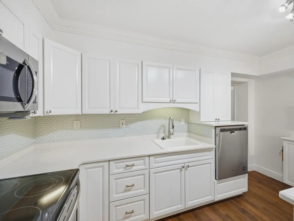 5120 NE 22nd Avenue Lighthouse Point FL 33064