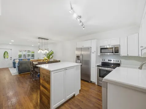 5120 NE 22nd Avenue Lighthouse Point FL 33064