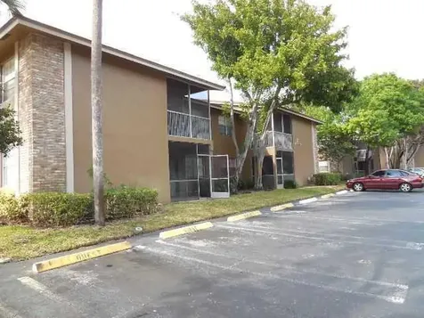8393 Royal Palm Bl Coral Springs FL 33065