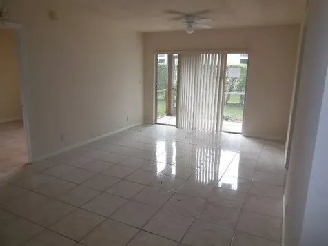 8393 Royal Palm Bl Coral Springs FL 33065