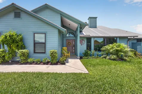 10705 SE Seabreeze Court Hobe Sound FL 33455