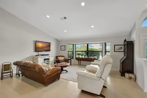10705 SE Seabreeze Court Hobe Sound FL 33455