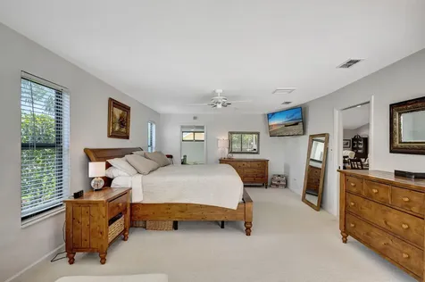 10705 SE Seabreeze Court Hobe Sound FL 33455