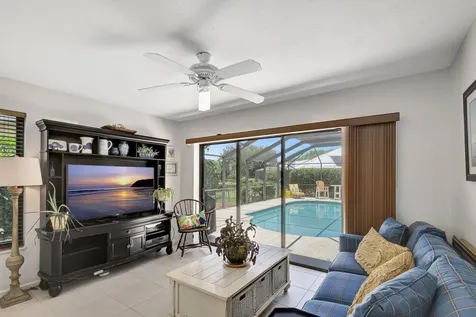 10705 SE Seabreeze Court Hobe Sound FL 33455