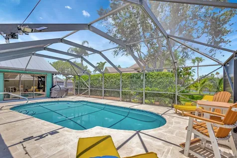 10705 SE Seabreeze Court Hobe Sound FL 33455