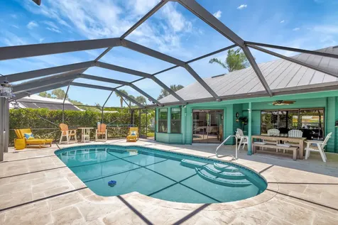 10705 SE Seabreeze Court Hobe Sound FL 33455