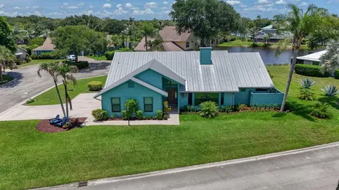 10705 SE Seabreeze Court Hobe Sound FL 33455
