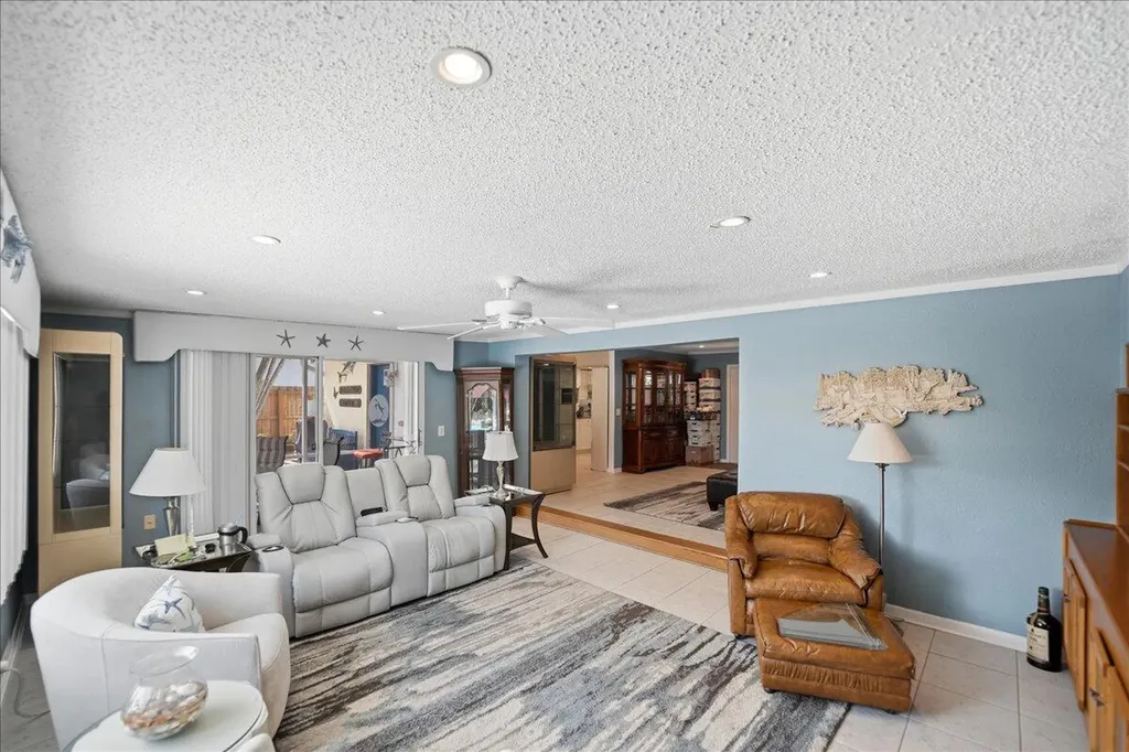 1153 SE 14th Street Stuart FL 34996